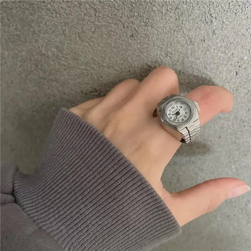 Unisex Vintage Punk Finger Watch Mini Elastic Strap Alloy Watches Couple Rings Jewelry Clock Retro Roman Quartz Watch