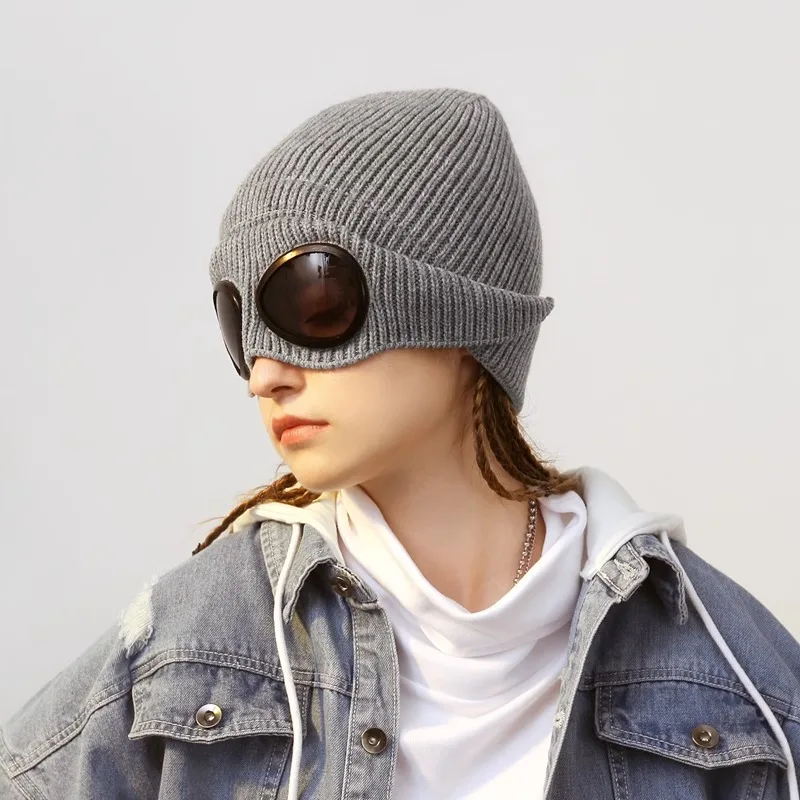 Unisex Winter Knitted Hat with Goggles