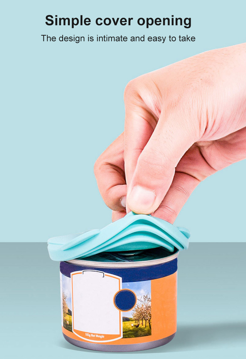 Universal Cat Food Can Lid with Spoon Universal Cat Food Can Lid with Spoon