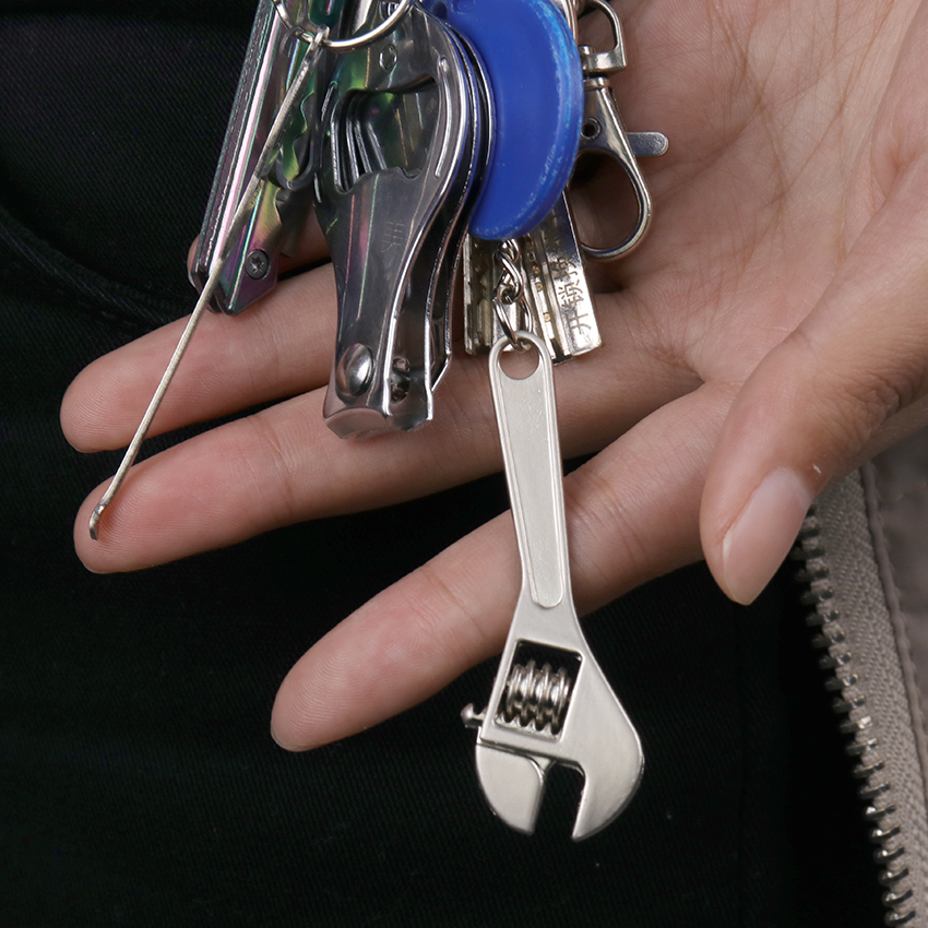 Universal Mini Adjustable Spanner Tool Universal Mini Adjustable Spanner Tool