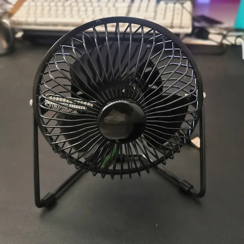 USB Fans Clock Temperature Adjustable Portable Mute Silent Fan Car Desk 4 Inch Iron Art Fans Novel Products USB Fans Clock Temperature Adjustable Portable Mute Silent Fan Car Desk 4 Inch Iron Art Fans Novel Products
