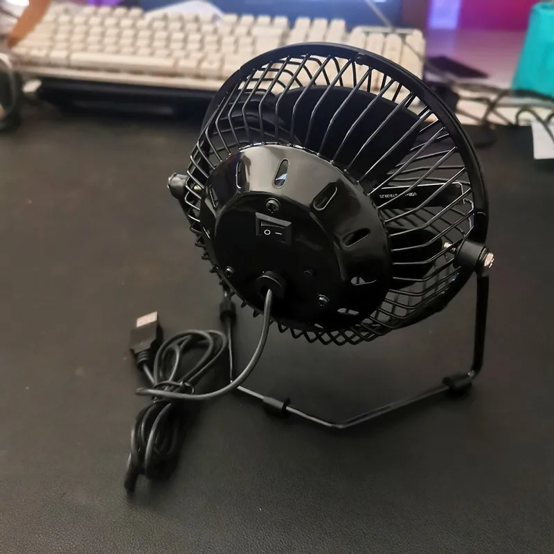 USB Fans Clock Temperature Adjustable Portable Mute Silent Fan Car Desk 4 Inch Iron Art Fans Novel Products USB Fans Clock Temperature Adjustable Portable Mute Silent Fan Car Desk 4 Inch Iron Art Fans Novel Products