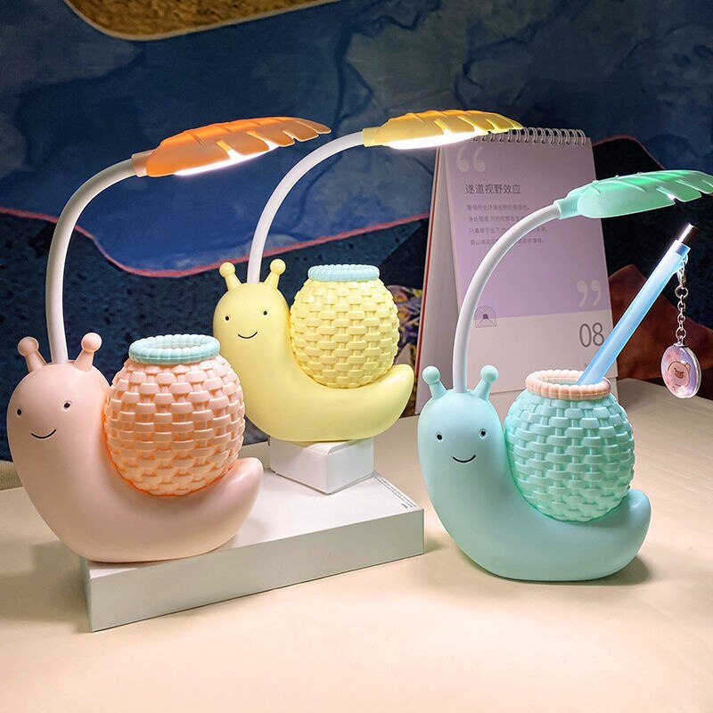 USB Snail Lamp Pencil Holder