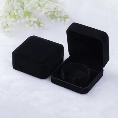 Velvet Bangle Box Jewelry Holder