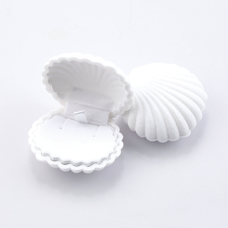 Velvet Earrings Holder Shell Jewelry Box