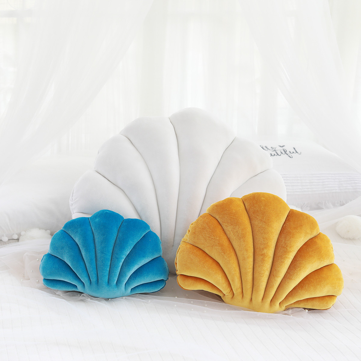 Velvet Shell Pillow Decor Cushion Velvet Shell Pillow Decor Cushion