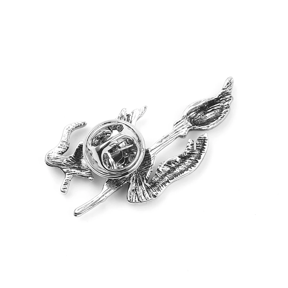 Vintage Magician Brooch Witches Ride Broom Badge Metal Brooch Clothing Backpack Pin Fashion Jewelry Decoration Vintage Magician Brooch Witches Ride Broom Badge Metal Brooch Clothing Backpack Pin Fashion Jewelry Decoration