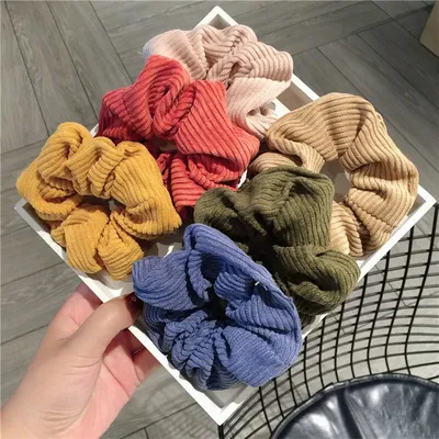 Vintage Style Big Corduroy Scrunchie Vintage Style Big Corduroy Scrunchie