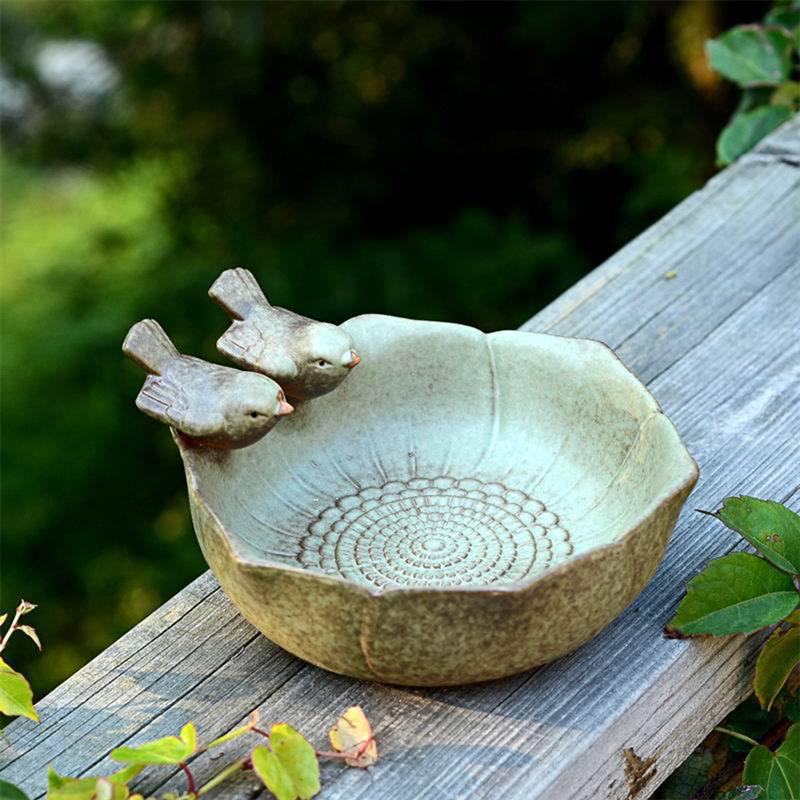Vintage Style Ceramic Bird Bath Bowl Vintage Style Ceramic Bird Bath Bowl