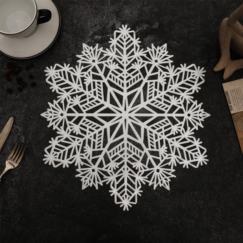 Waterproof PVC Snowflake Placemat Waterproof PVC Snowflake Placemat