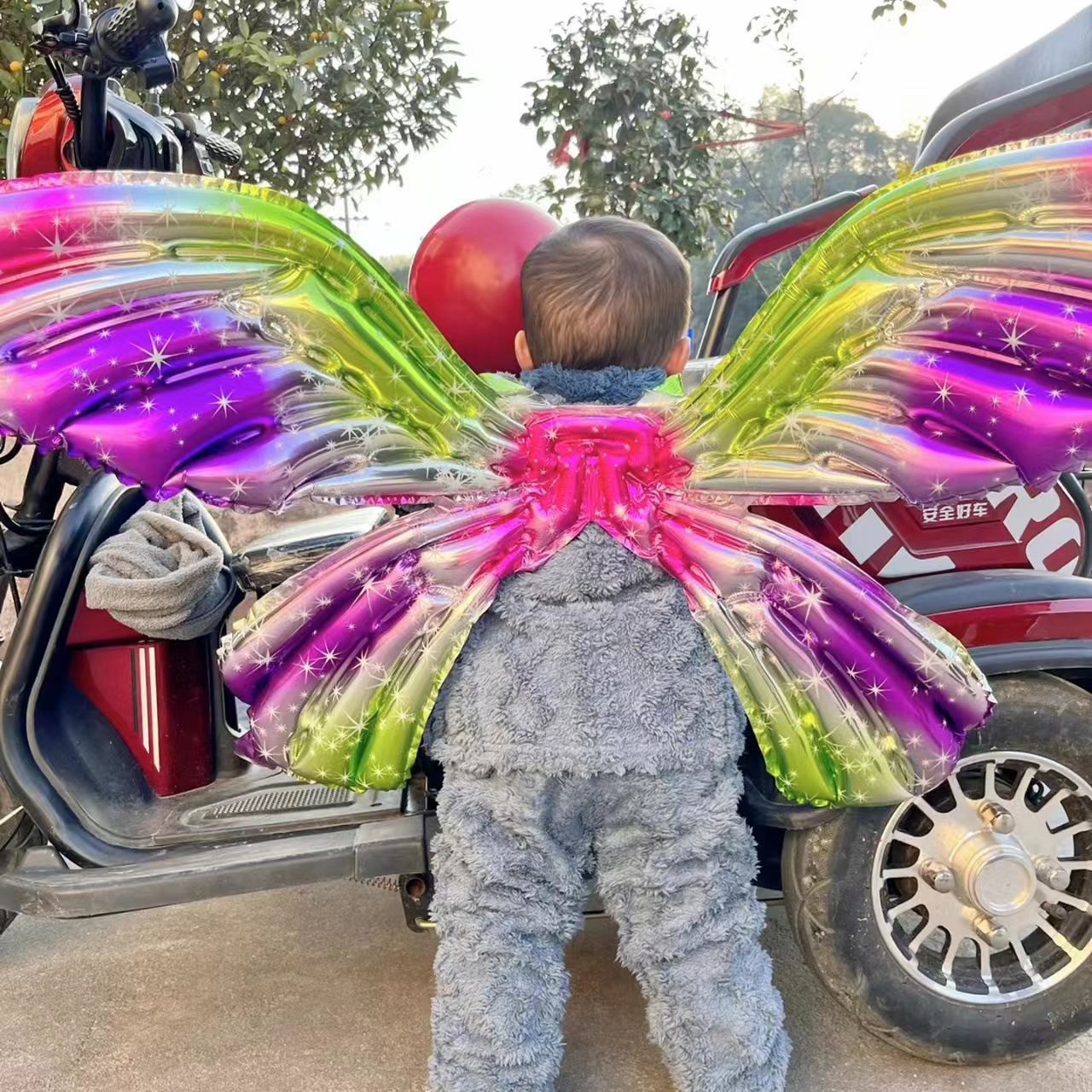 Wearable Foil Angel Wings Balloon Wearable Foil Angel Wings Balloon