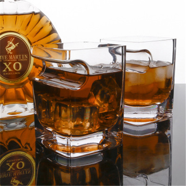 Whiskey Glass With Cigar Holder Whiskey Glass With Cigar Holder