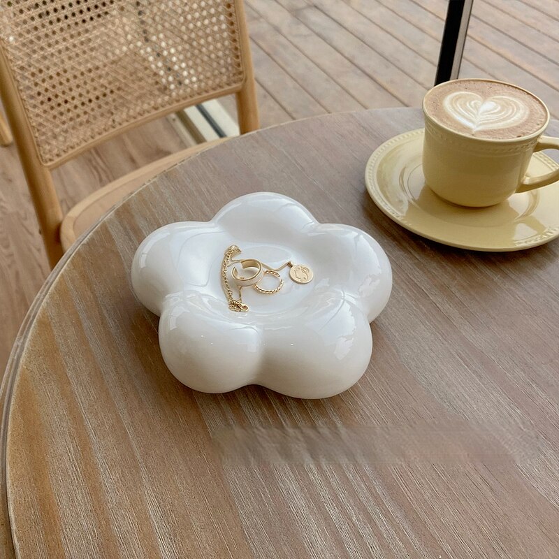 White Ceramic Cloud Plate White Ceramic Cloud Plate