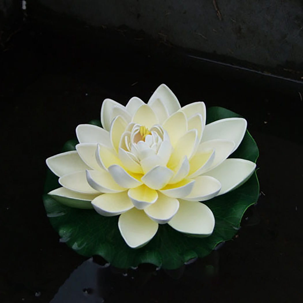 White EVA Artificial Floating Flowers (12pcs) White EVA Artificial Floating Flowers (12pcs)