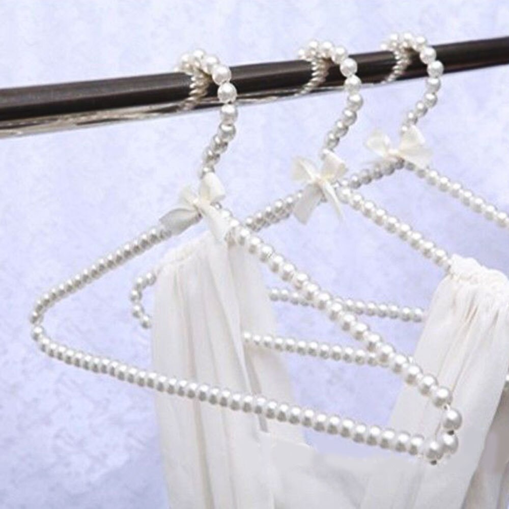 White Faux Pearl Hangers (10pcs) White Faux Pearl Hangers (10pcs)