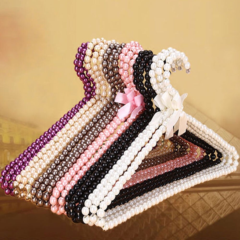 White Faux Pearl Hangers (10pcs) White Faux Pearl Hangers (10pcs)