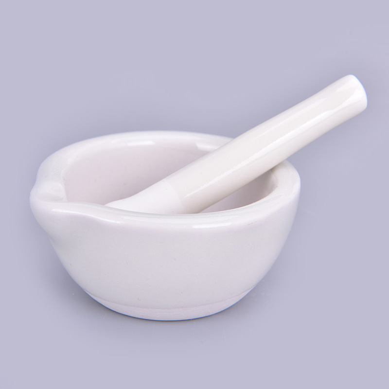 White Porcelain Mortar and Pestle Set