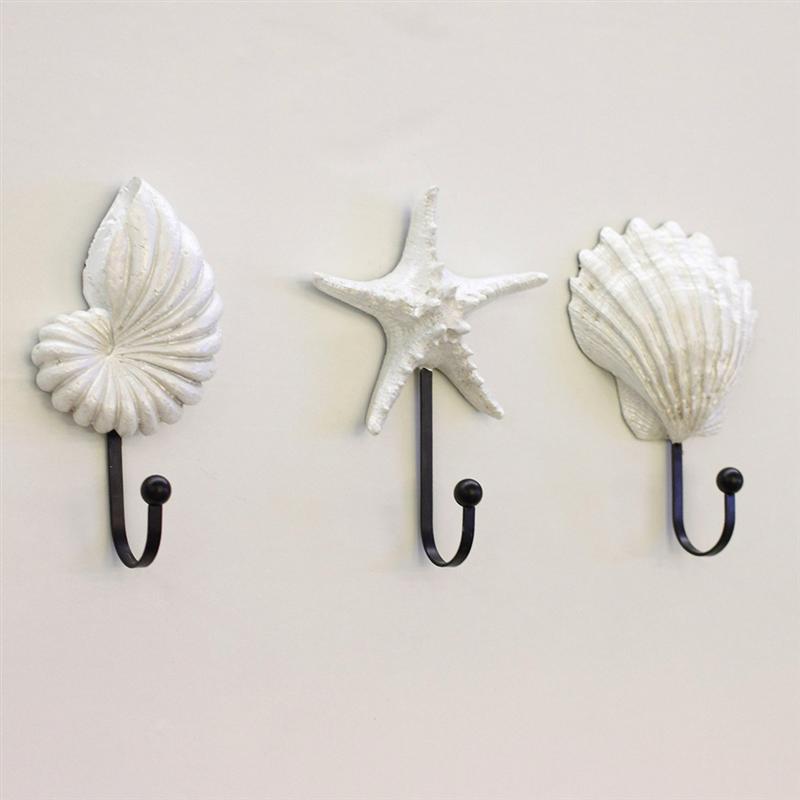 White Resin Sea Shell Hooks (3pc) White Resin Sea Shell Hooks (3pc)