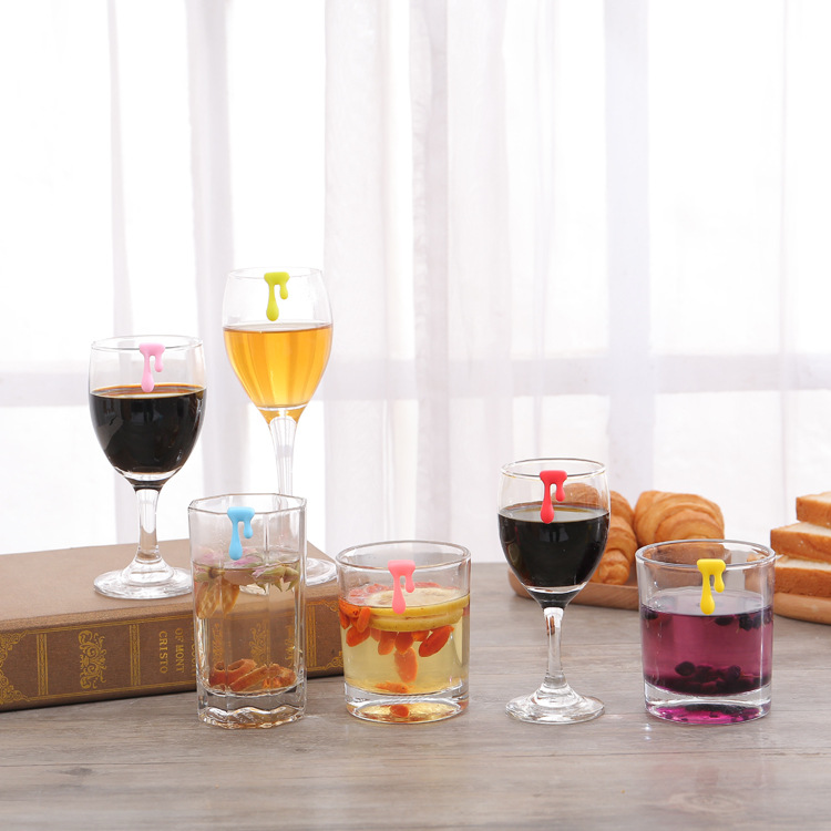 Wine Glass Markers Water Drop Design (6pcs) Wine Glass Markers Water Drop Design (6pcs)