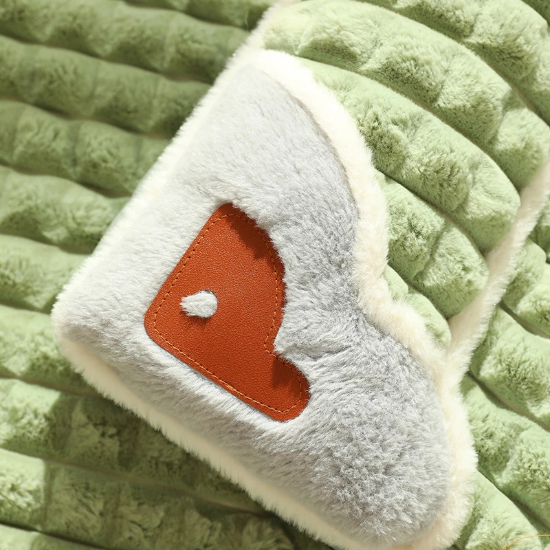 Winter Warm Dog Mat Luxury Sofa for Small Medium Dogs Plaid Bed for Cats Dogs Fluff Sleeping Removable Washable Pet Beds Winter Warm Dog Mat Luxury Sofa for Small Medium Dogs Plaid Bed for Cats Dogs Fluff Sleeping Removable Washable Pet Beds