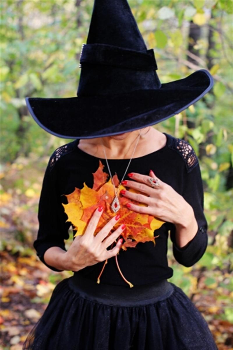 Witch Hat Halloween Costume