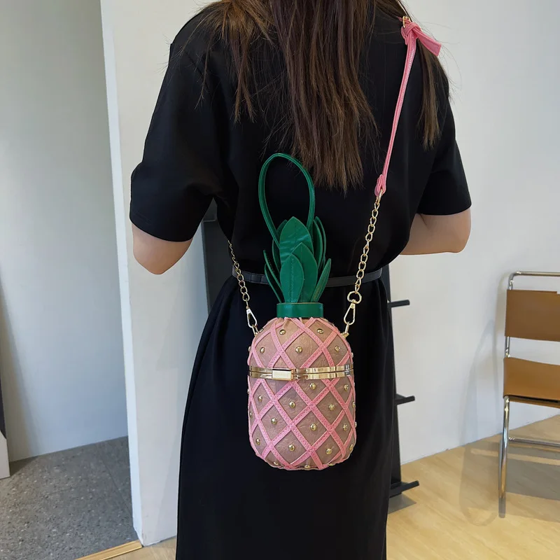 Women Bag Fashion Cute Pineapple Design Shoulder Bag Originality Design Ladys Crossbody Bag Metal Chain Handbag Women Bag Fashion Cute Pineapple Design Shoulder Bag Originality Design Ladys Crossbody Bag Metal Chain Handbag