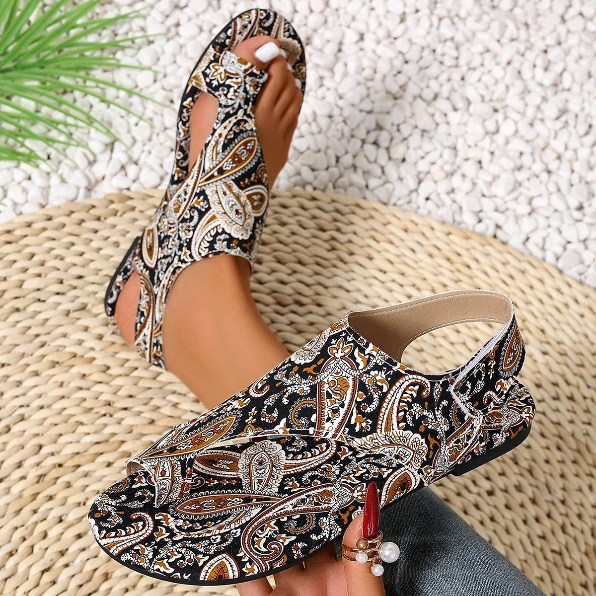 Women Flat Sandals Comfortable Flats Sandals Printed Bohemia Roman Style Shoes for Women Fashion Shoes Sandalias De Women Flat Sandals Comfortable Flats Sandals Printed Bohemia Roman Style Shoes for Women Fashion Shoes Sandalias De