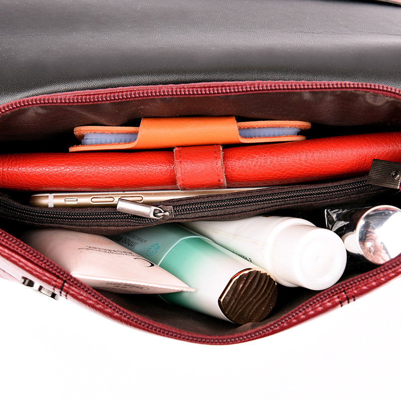 Women's Fashionable Crossbody Purse Women's Fashionable Crossbody Purse