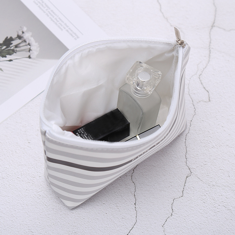 Womens Makeup Bag Portable Pouch Womens Makeup Bag Portable Pouch