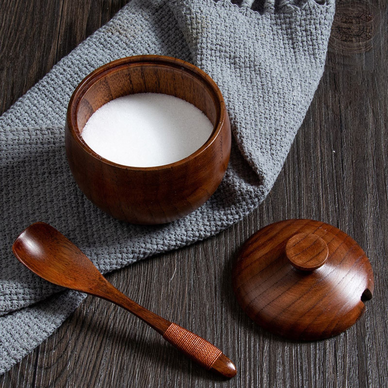 Wood Spice Jars with Lids and Spoons Wood Spice Jars with Lids and Spoons