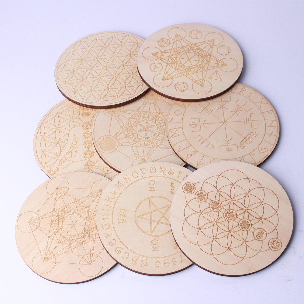 Wooden Carved Crystal Grid Board Wooden Carved Crystal Grid Board