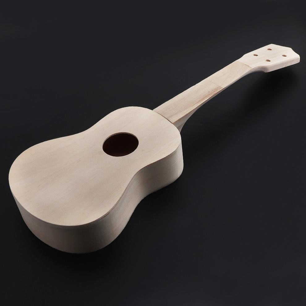 Wooden DIY Ukulele Kit (16pcs) Wooden DIY Ukulele Kit (16pcs)