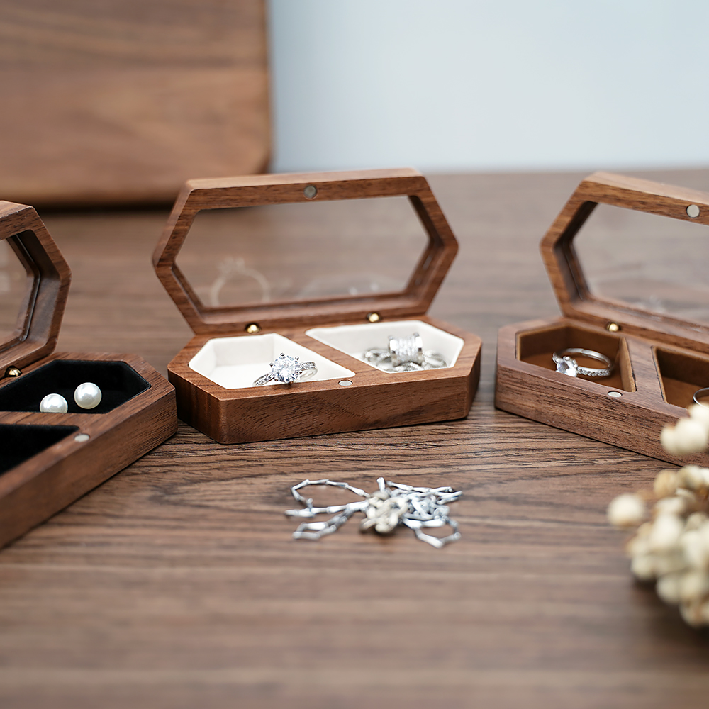 Wooden Ring Holder for Wedding