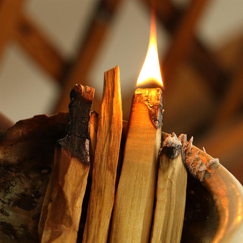Wooden Smudging Holy Wood Stick (6 pcs) Wooden Smudging Holy Wood Stick (6 pcs)