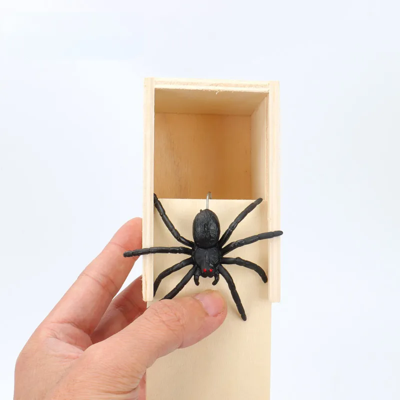 Wooden Spider Prank Toy Box Wooden Spider Prank Toy Box