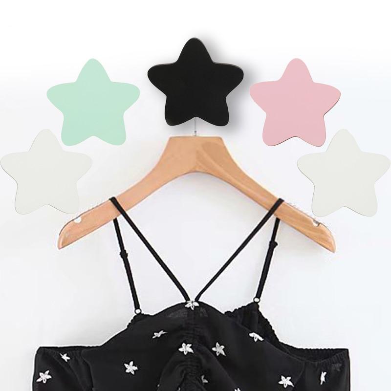 Wooden Star Wall Hook with Accessories Wooden Star Wall Hook with Accessories