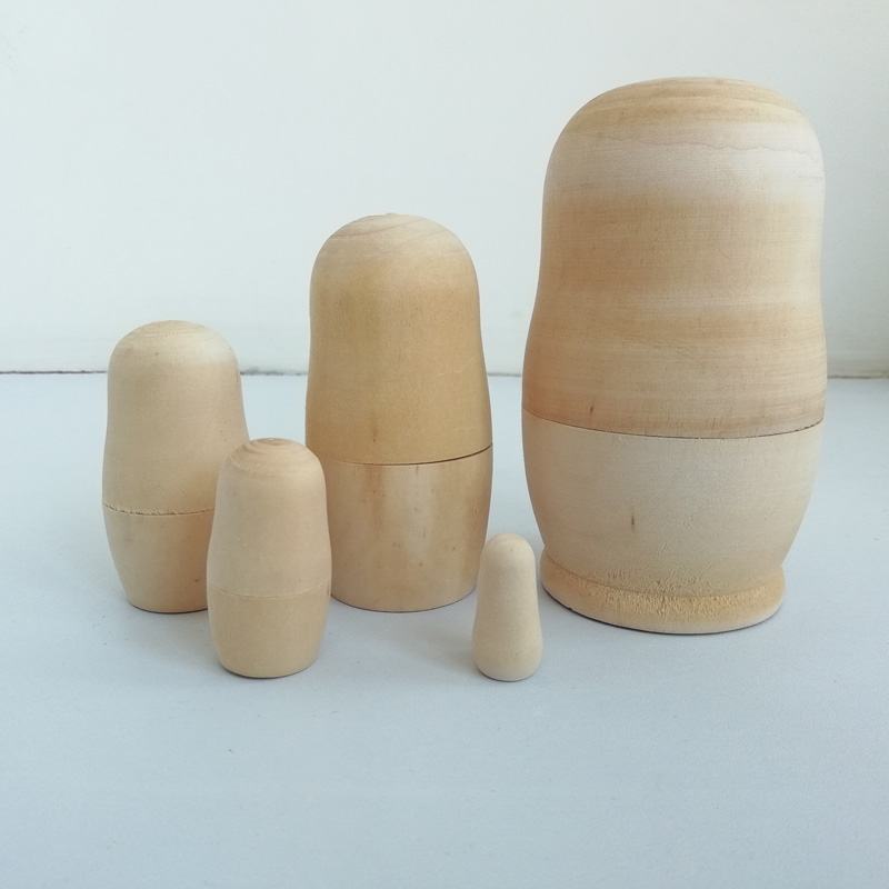 Wooden Unpainted Nesting Dolls (5 pcs) Wooden Unpainted Nesting Dolls (5 pcs)