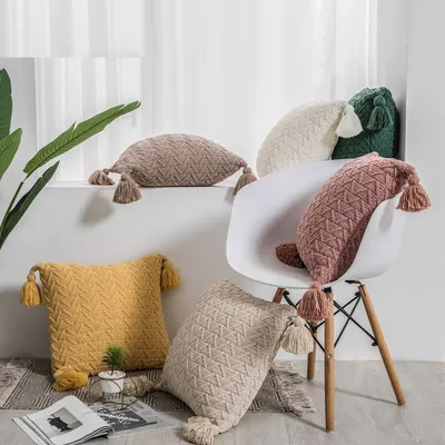 Woven Pillow Cover with Tassels Woven Pillow Cover with Tassels