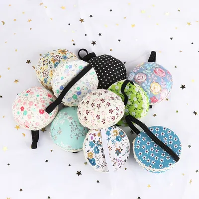 Wrist Pin Cushion Ball Shaped Needle Holder Wrist Pin Cushion Ball Shaped Needle Holder